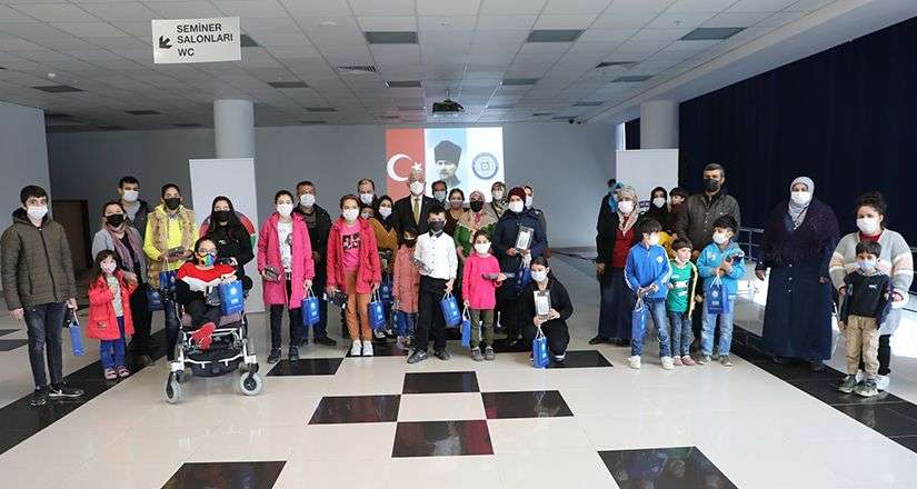 Büyükşehir eğitime desteğe devam ediyor