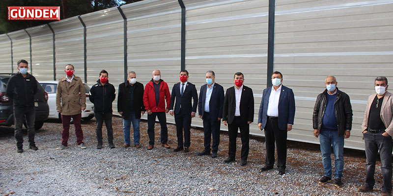 CHP’li Vekiller “Asıl Ucube Burada Duruyor”
