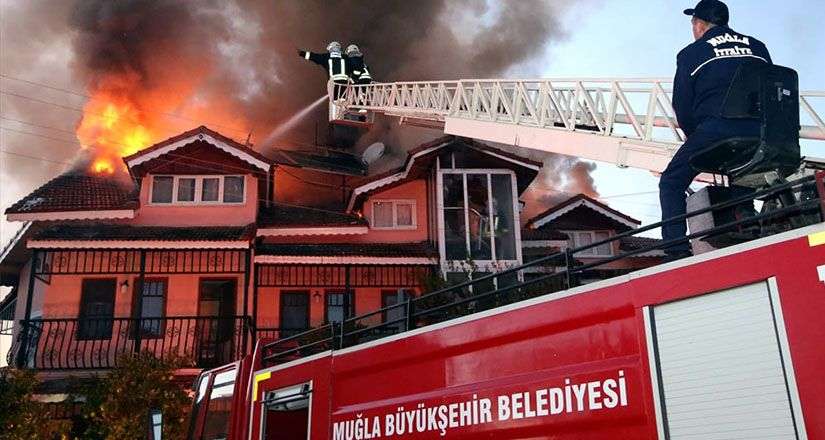 Büyükşehir İtfaiyesi’nden 2020’de 3 bin 772 olaya müdahale