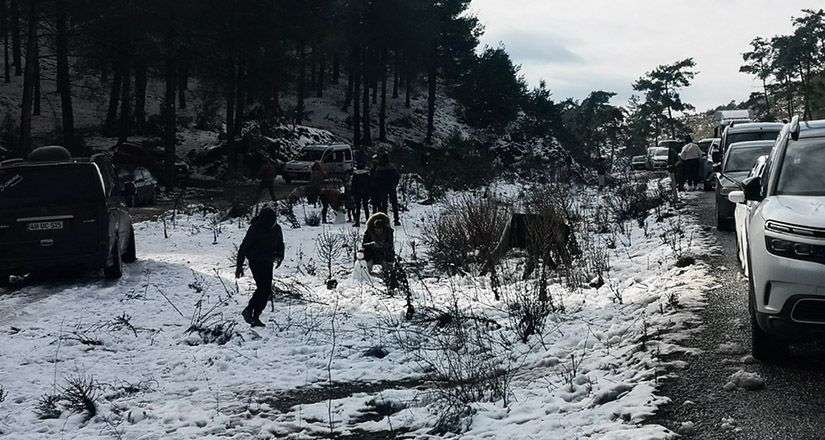 Kar oynamak için Muğla yoluna akın ettiler  