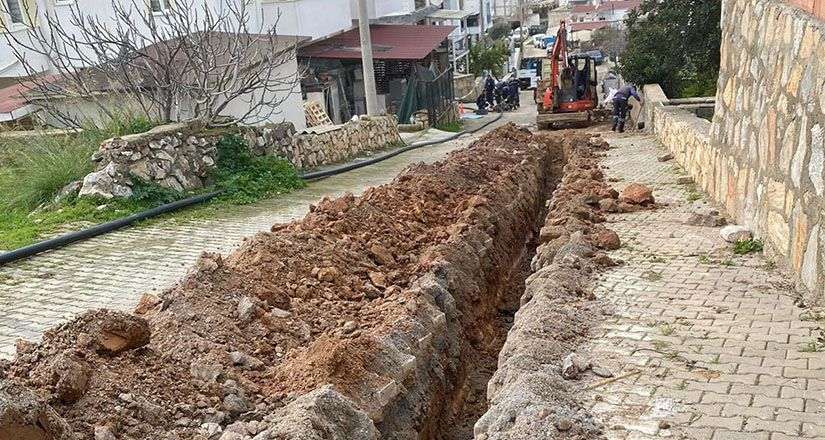 MUSKİ, Karaova Mahallesi’nde içme suyu hatlarını yeniledi