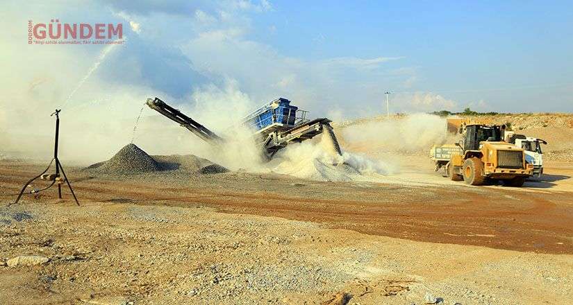 Büyükşehir 15 bin 575 kamyon atığı geri kazandırdı
