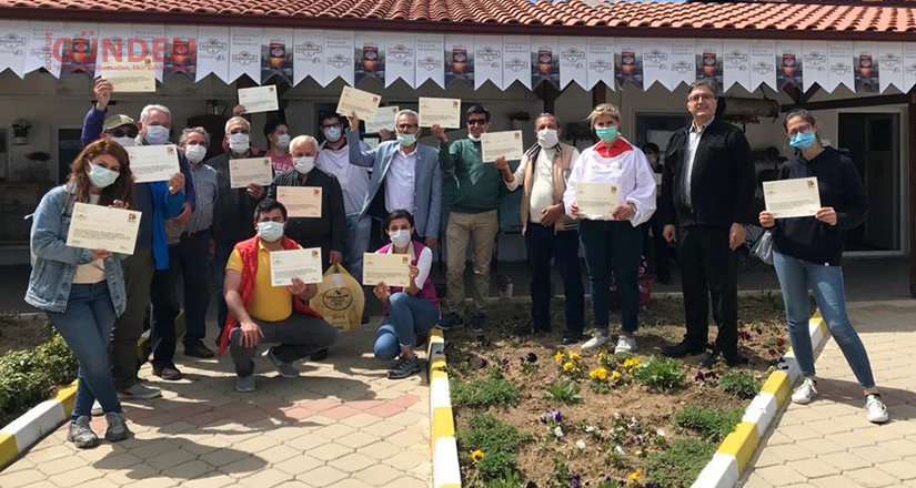 Bodrum’da arıcılık kursiyerleri sertifikalarını aldı