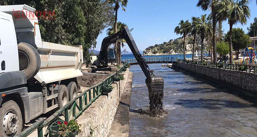 Marmaris Sümbül Deresi Temizleniyor