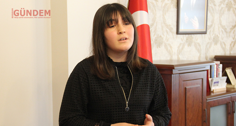 Mehmet Akif’i örnek alıp ödülünü Sevgi Evlerine bağışladı