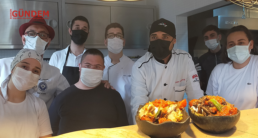 Özel eller eTwining projesi ile Çökertme kebabı yapmayı öğrendi