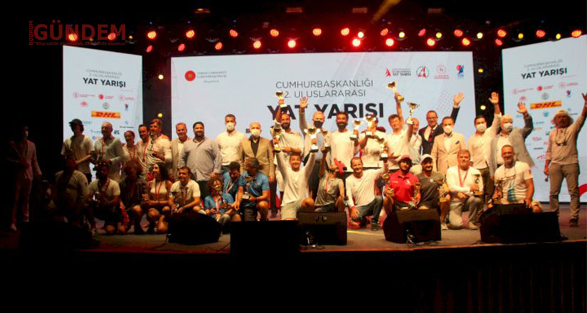 Cumhurbaşkanlığı 2. Uluslararası Yat Yarışları Dereceye Girenlere Ödülleri Verildi