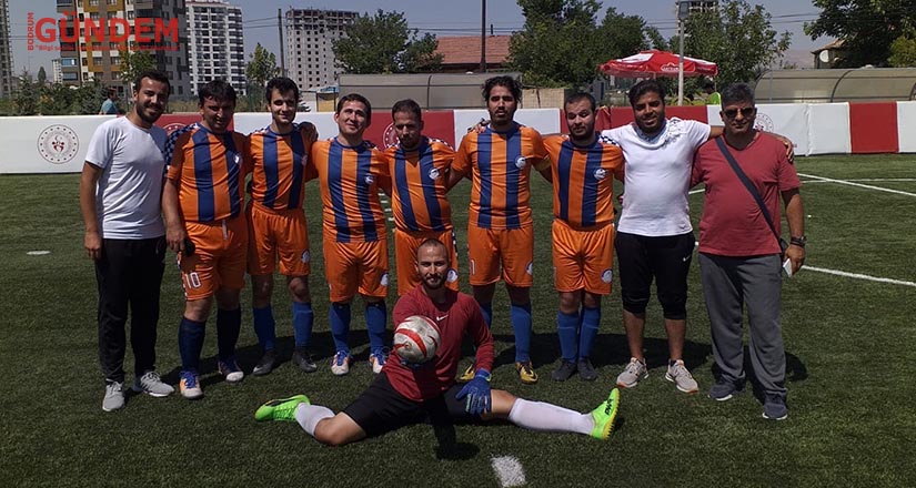 1.Lig’deki tek Ege temsilcisi İzmir Çagör 4’te 4 yaptı