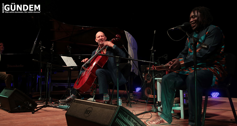 Hollandalı Trio, Gümüşlük Sahilinde caz konseri verdi…