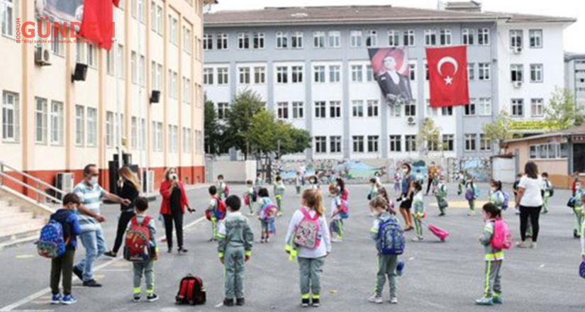 “Muğla’da yönetici atamalarında karanlık bir el devreye girmiş, düğmeye basmıştır”