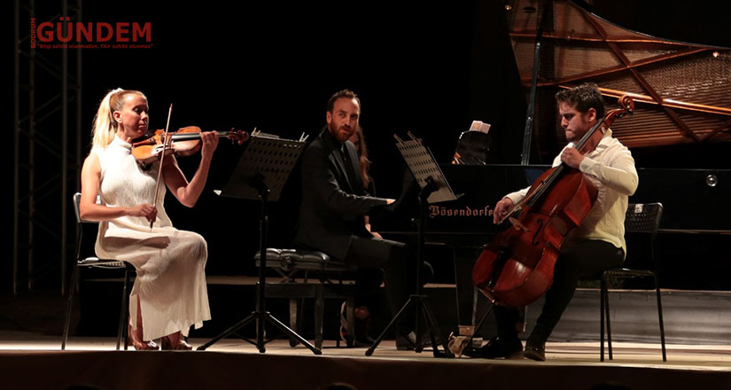 Trio Likya, Gümüşlük’te konser verdi