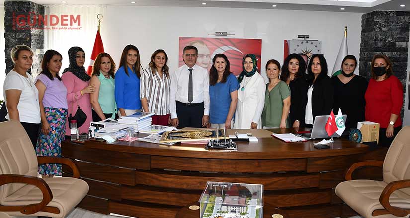 Başkan Toksöz, AK Parti kadın kollarıyla bir araya geldi
