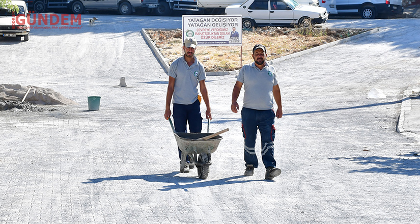 Yol çalışmaları devam ediyor