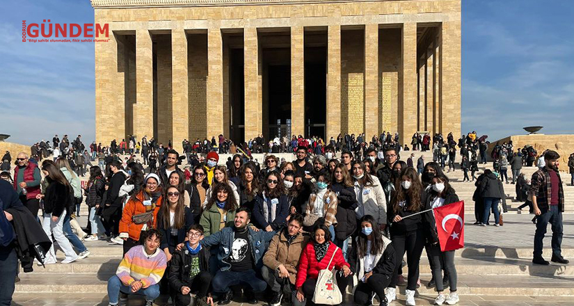 ÇYDD Bodrum gençleri Anıtkabir’i ziyaret etti