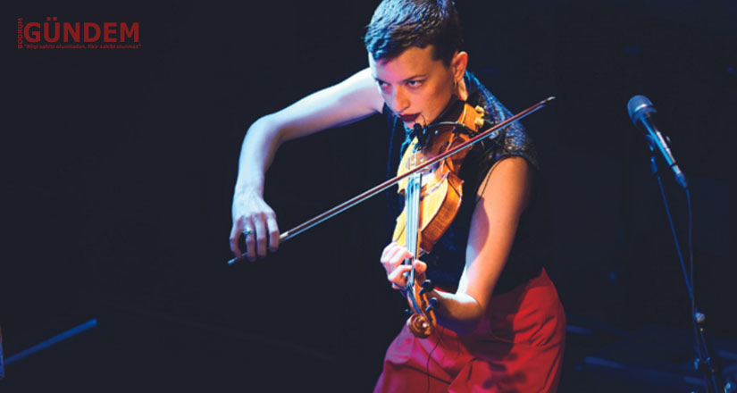 Phoebe Violet’ten Kalede müzik ziyafeti