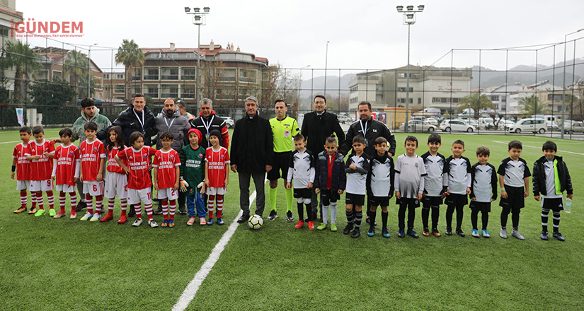Minik futbolcular Marmaris’te
