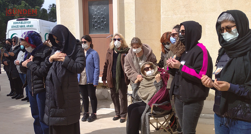 Ünlü Oyuncu Seray Sever’in Babası Tamer Sever toprağa verildi