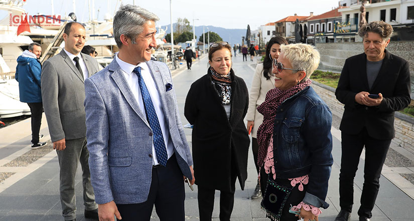 13 kilometreyi yürüyerek denetledi