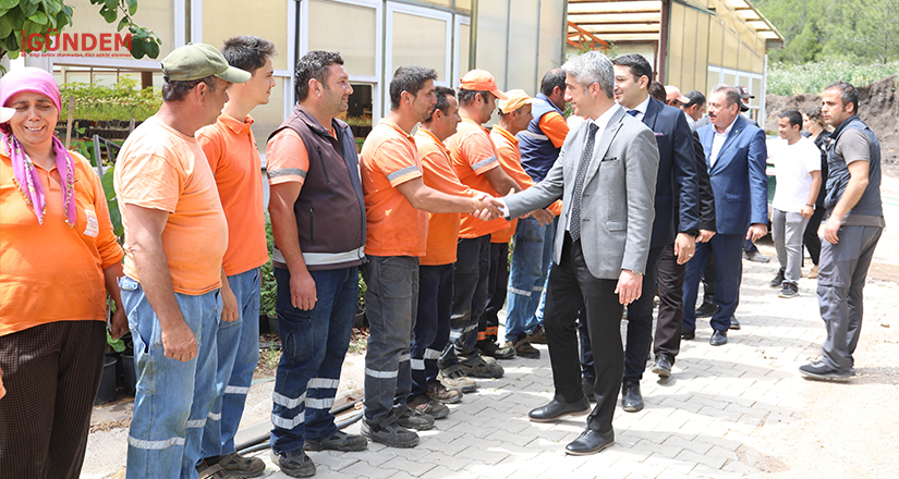 2 yılın ardından belediyede bayramlaşma