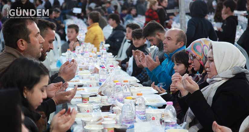 Çırkanlılar iftarda buluştu