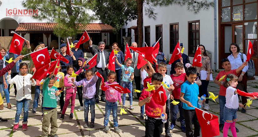 Muğla Jandarması 23 Nisan’da Çocuklara Bayram Coşkusu Yaşattı