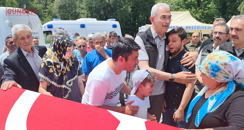 Babamdan aldığım bayrağı gururla taşıyacağım