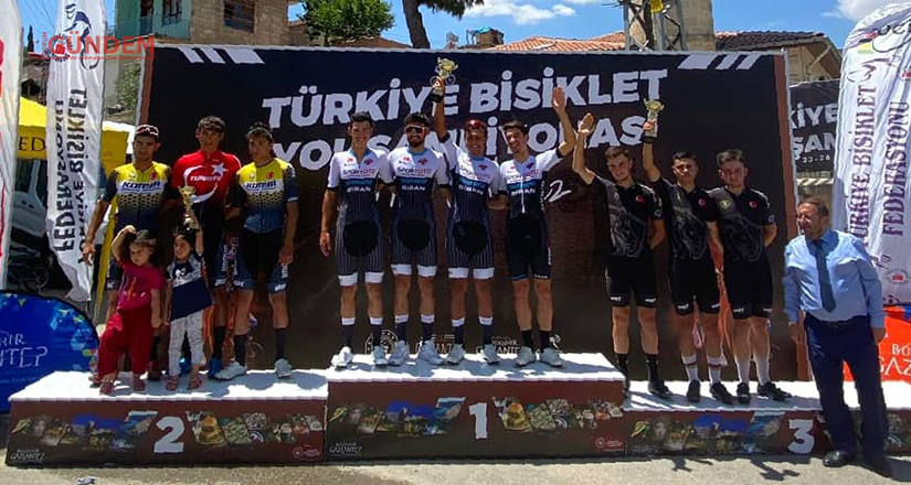 Muğlalı Bisikletçiler Türkiye 3.sü