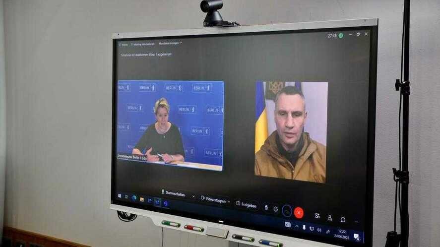 Berlin Belediye Başkanı, sahte Kiev Belediye Başkanı ile görüştü