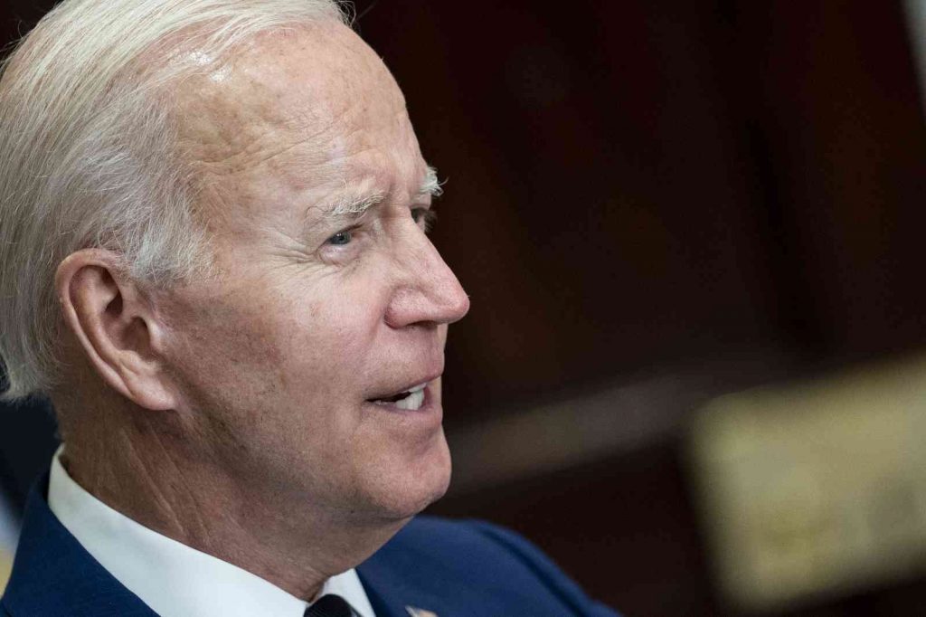 Biden’dan 6.1 büyüklüğünde depremin meydana geldiği Afganistan’a yardım talimatı