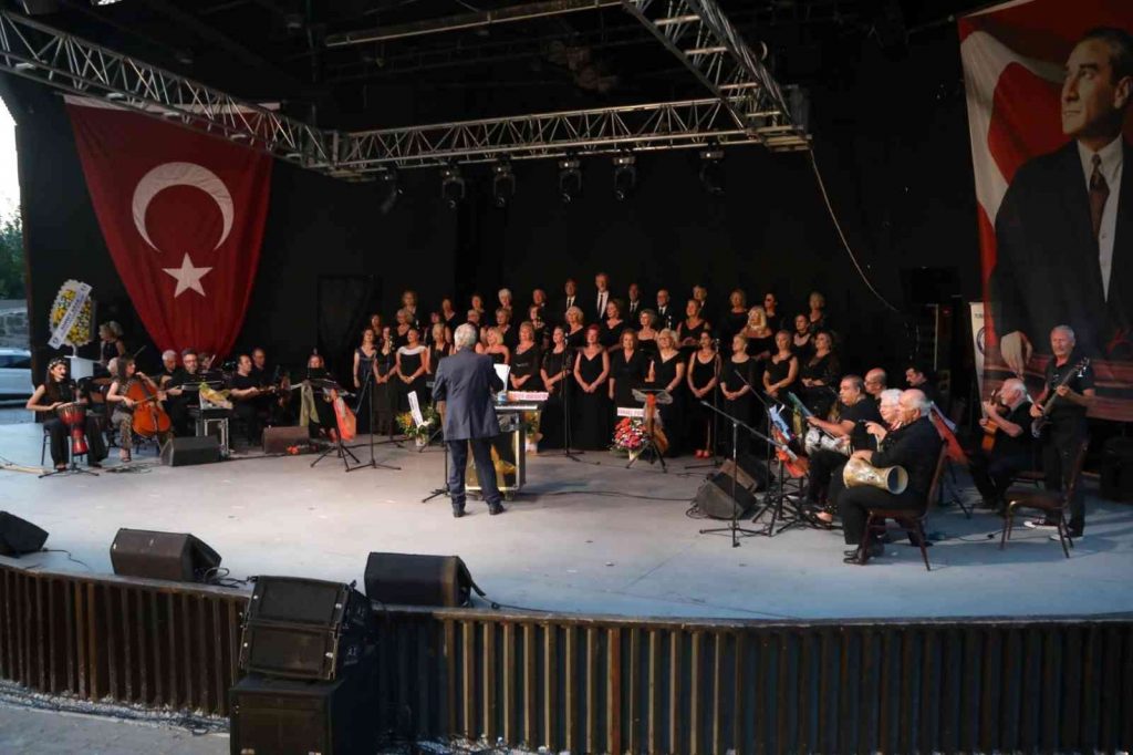Bodrum Kalesi’nde Türk Sanat Müziği rüzgarı