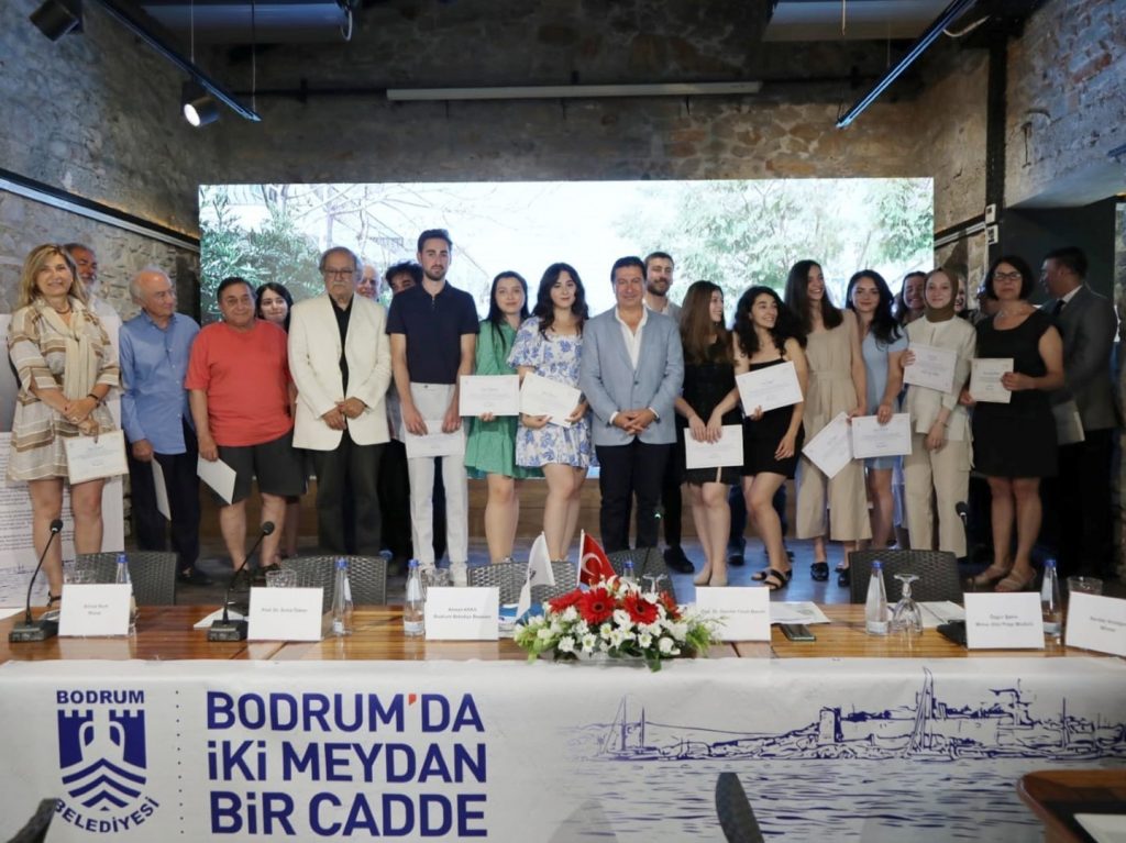 “İki meydan bir cadde” proje sergisi ve ödül töreni gerçekleştirildi