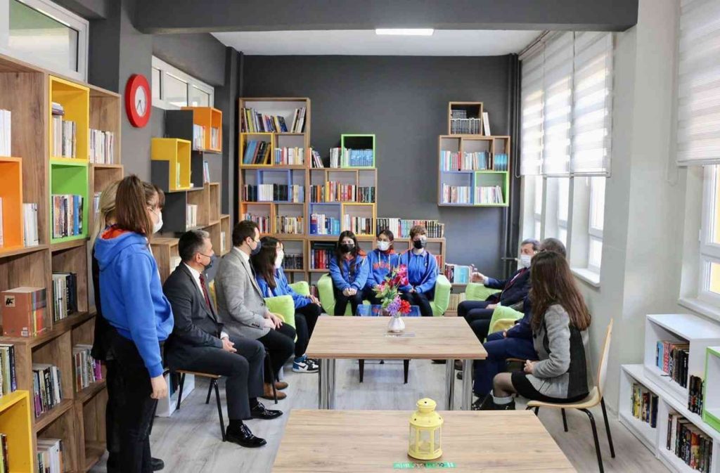 Muğla’da öğrenci başına 3 kitap
