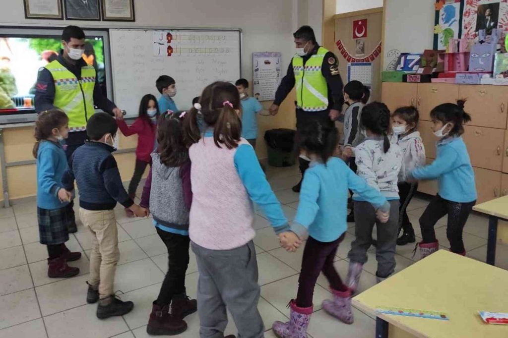 Proje ile öğrencilerin Jandarma’ya bakış açısı değişti