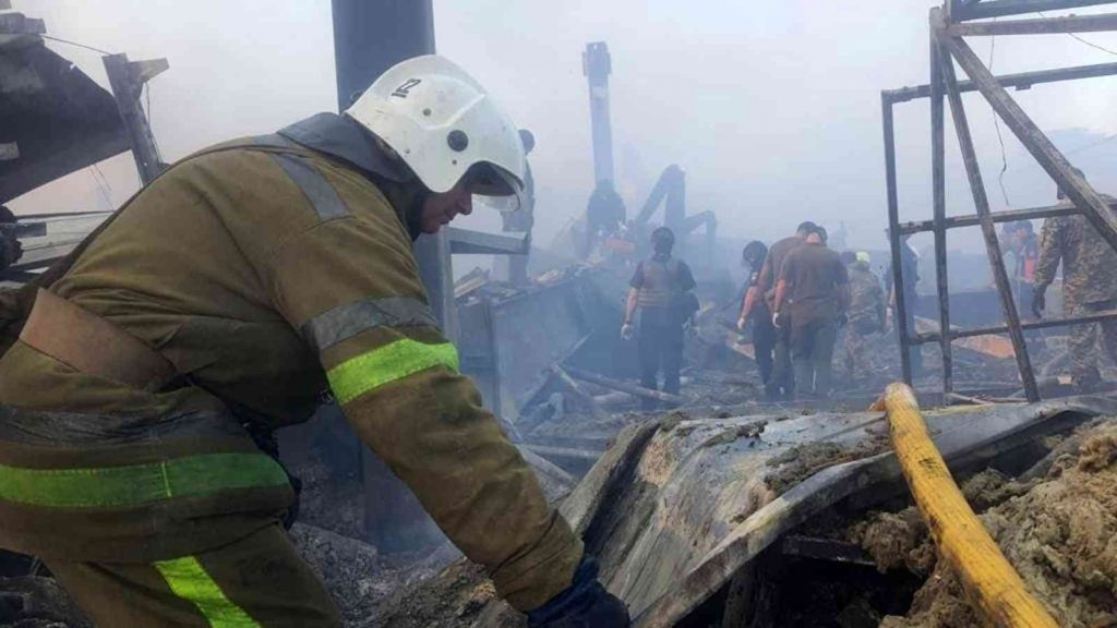 Rusya’nın Ukrayna’daki AVM’ye düzenlediği saldırıda can kaybı 10’a yükseldi