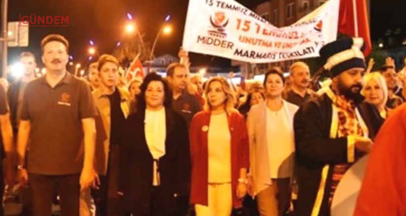 15 Temmuz darbe girişimine karşı Demokrasimize, Bayrağımıza, Vatanımıza sahip çıktık