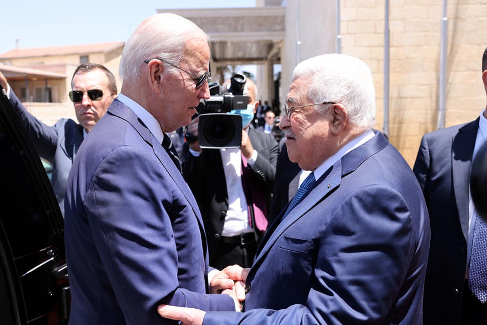 Biden, Filistin Devlet Başkanı Abbas’la görüştü