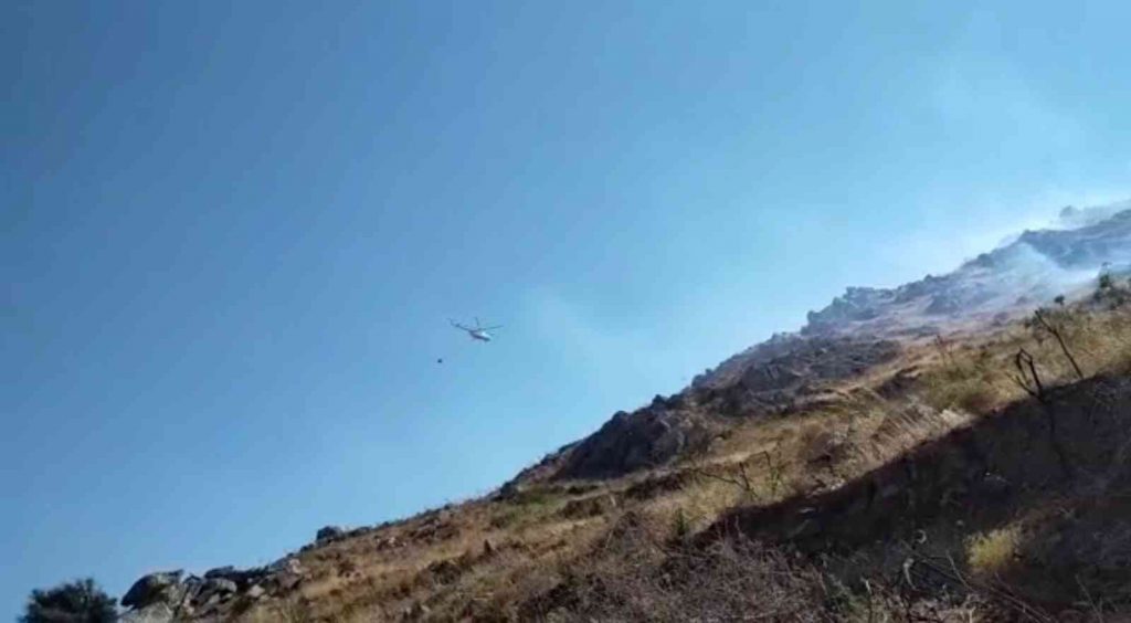 Bodrum’da otluk ve makilik alanda yangın çıktı