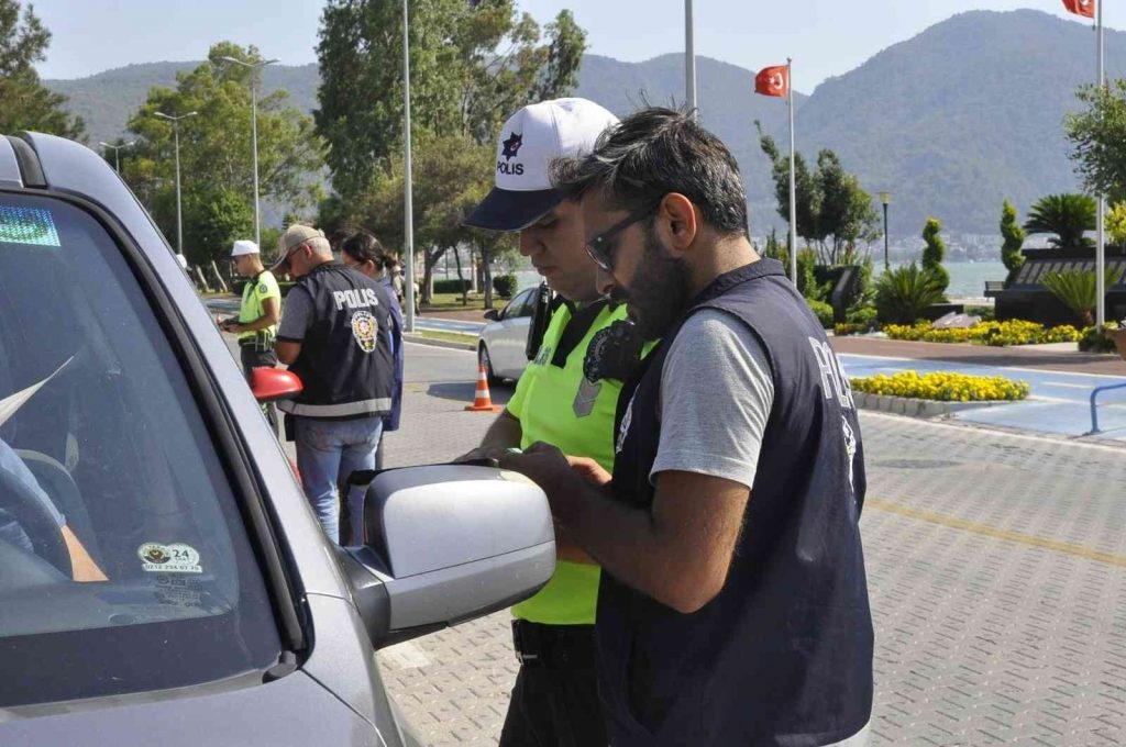 Fethiye’de bayram nedeniyle denetimler arttı