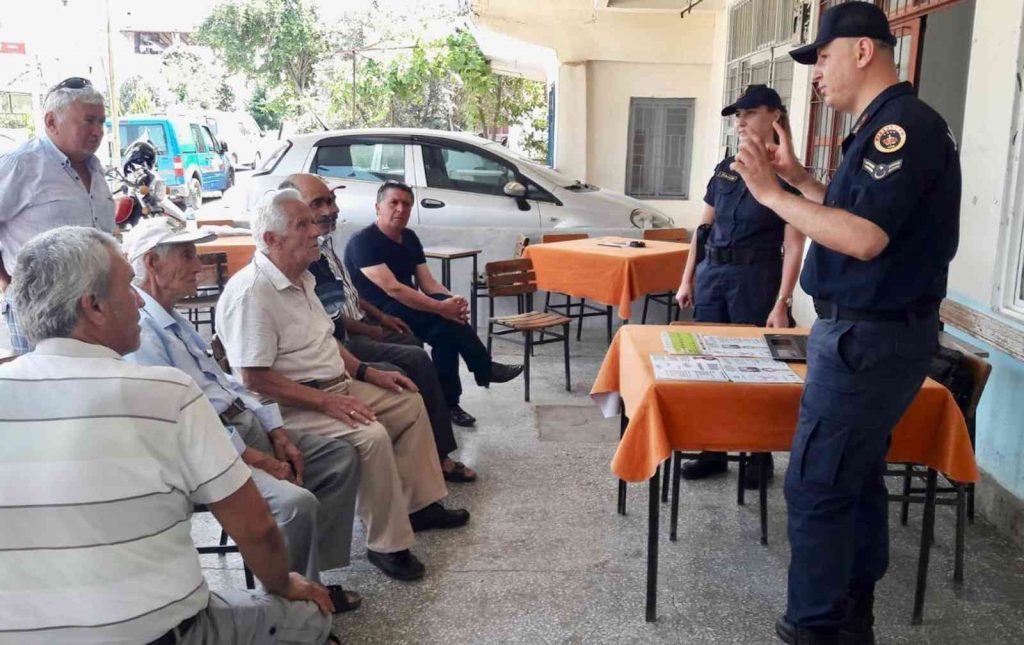 Jandarmadan erkeklere ‘Kadına El Kalkmaz’ eğitimi