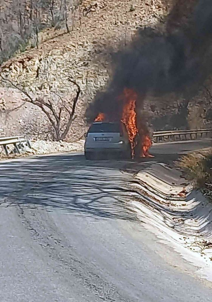 Marmaris’te araç yangını