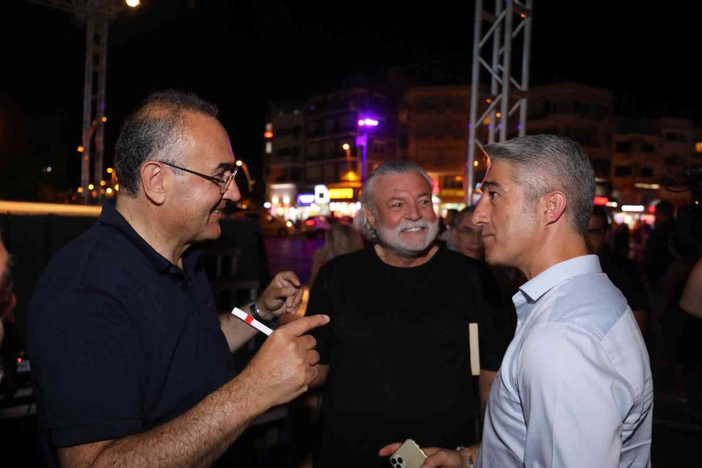 Marmaris’te kitap günleri devam ediyor