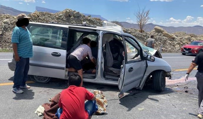 Meksika’da 2 araç kafa kafaya çarpıştı: 5 ölü, 11 yaralı