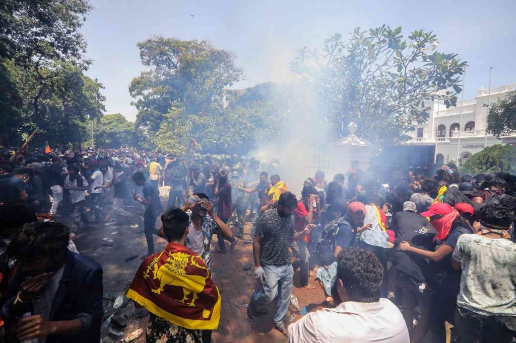 Sri Lanka’daki protestoda 75 kişi yaralandı