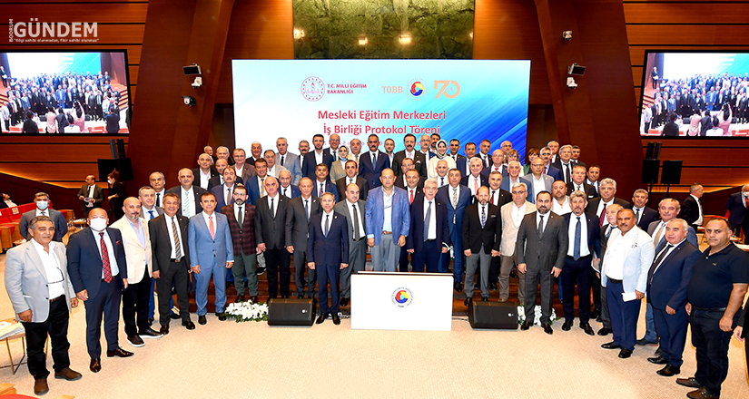 Şirketler mesleki eğitim merkezlerinden daha fazla öğrenci alsın