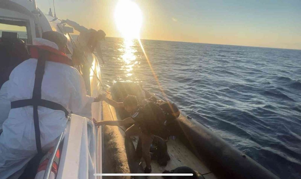 Bodrum açıklarında 21 göçmen kurtarıldı