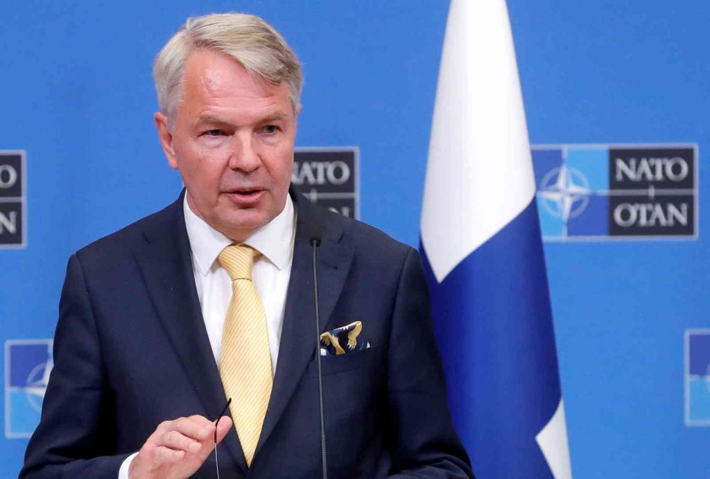 Finlandiya’dan Rusya’ya vize kısıtlaması