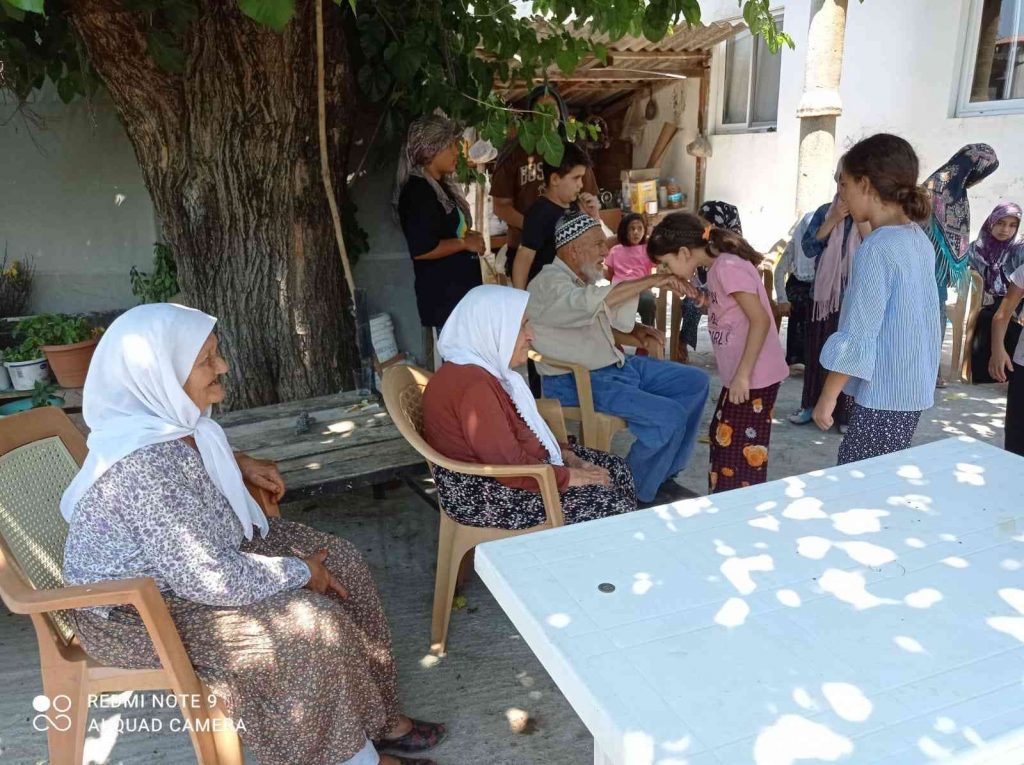 Köyceğiz’de ulu çınarlara ziyaret, mutlu etti