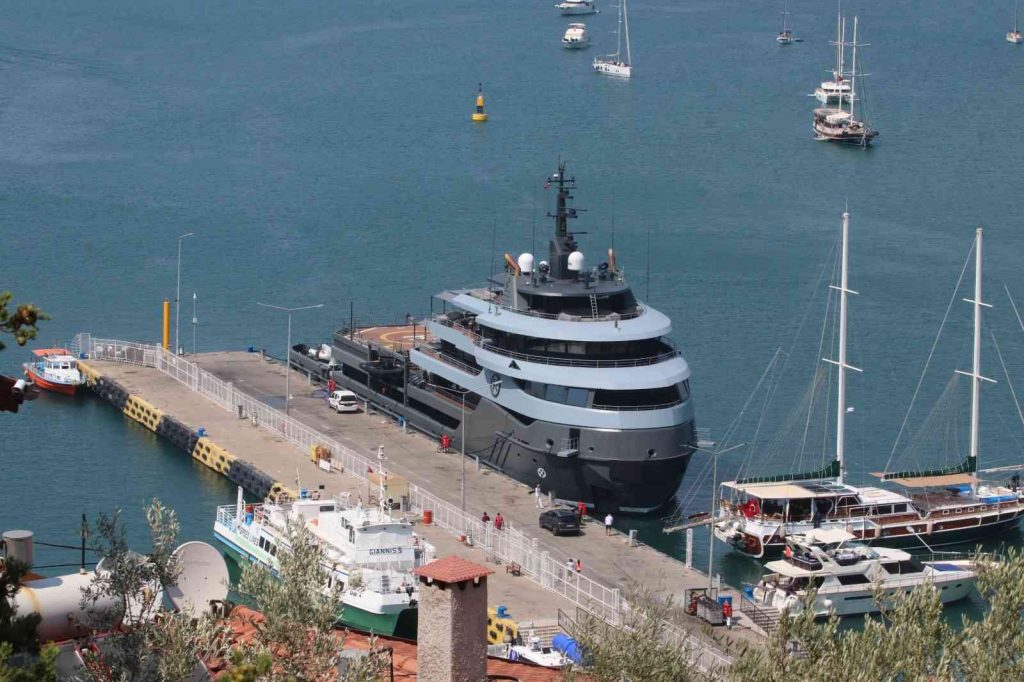 Süper lüks yat “The Ragnar” Fethiye’de