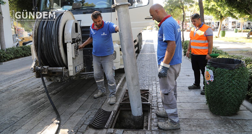 Mazgallar ve Dere Yatakları Temizleniyor