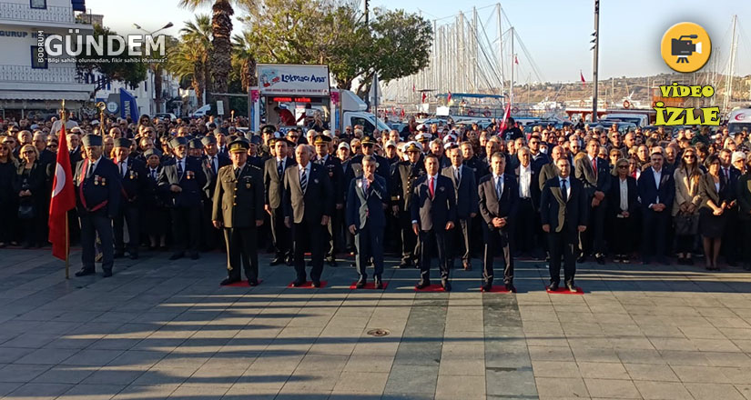 10 Kasım Atatürk’ü anma töreni
